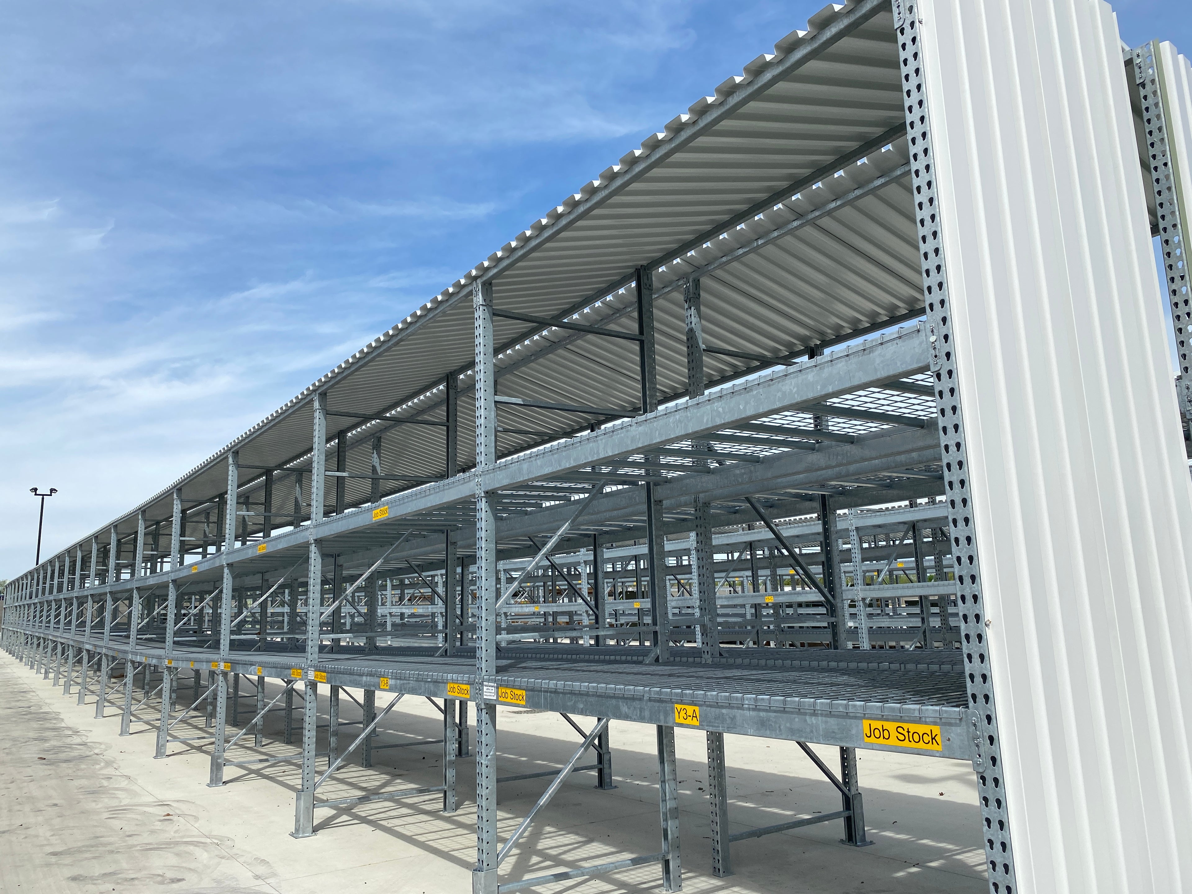 Optimizing Storage with Galvanized Pallet Racking and Cantilever Racking for Heavy Duty Applications