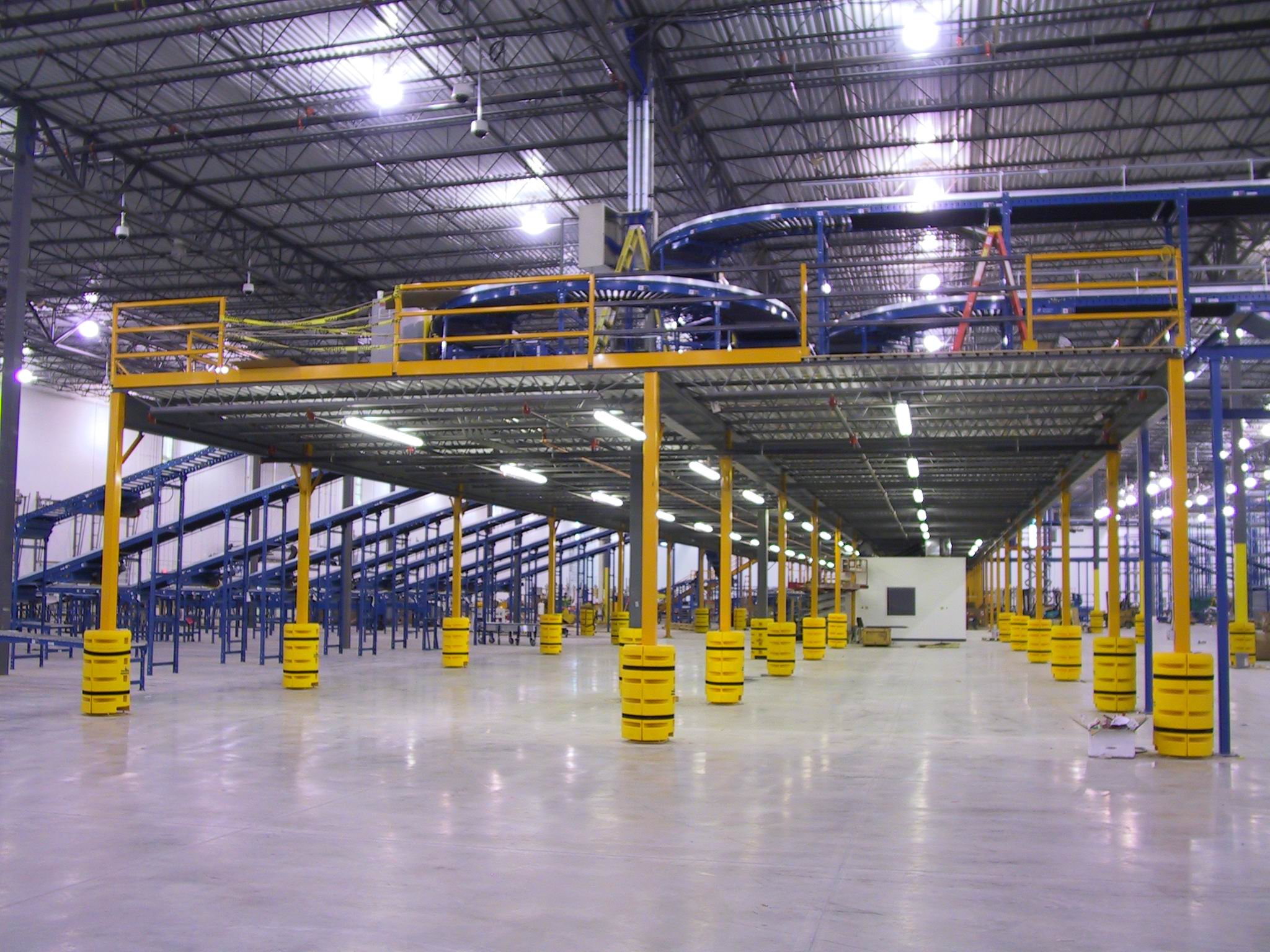 mezzanine warehouse storage
