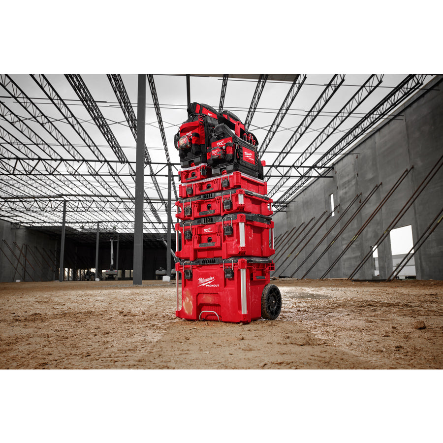Milwaukee PACKOUT™ Rolling Tool Box (48-22-8427)